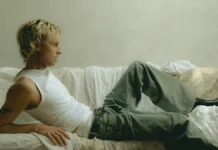 Discovering Love and Heartbreak: Isak Danielson’s New Album «Truly Yours, Isak» Isak Danielson - Photo by Hedvig Moberg