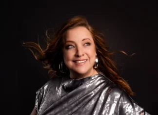 Shirley Clamp Releases Deeply Personal «Blinka Lilla Stjärna» Shirley Clamp - Photo by Lena Nilsson