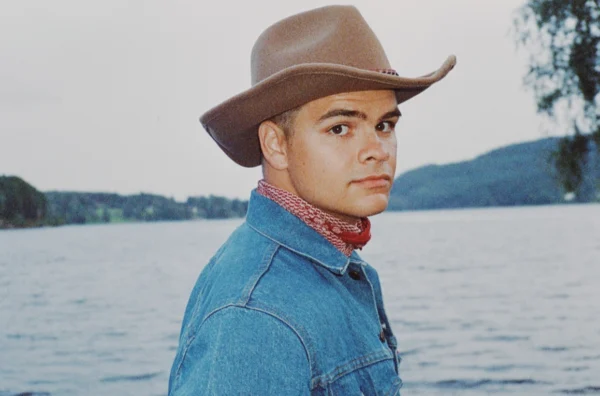 Tobias Sten - Photo by Sara Abraham