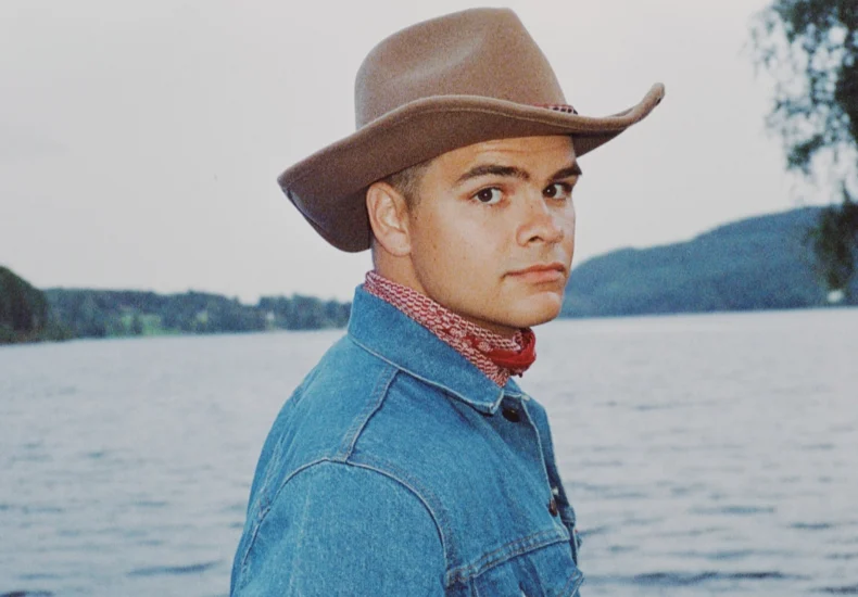 Tobias Sten - Photo by Sara Abraham